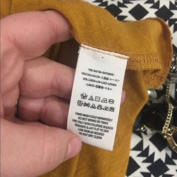 NWT Free People Bittersweet Mustard Linen Cold Shoulder Boho Top Small - Picture 5 of 6